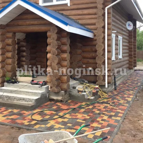 укладка тротуарной плитки картинка 14